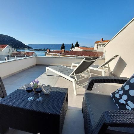 Villa Luni Blace Exteriér fotografie